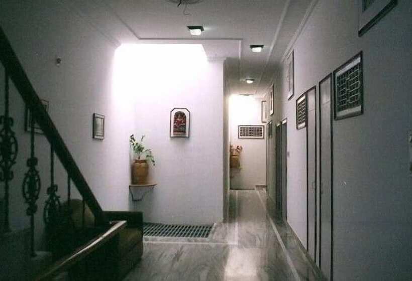 酒店 Surya Khajuraho