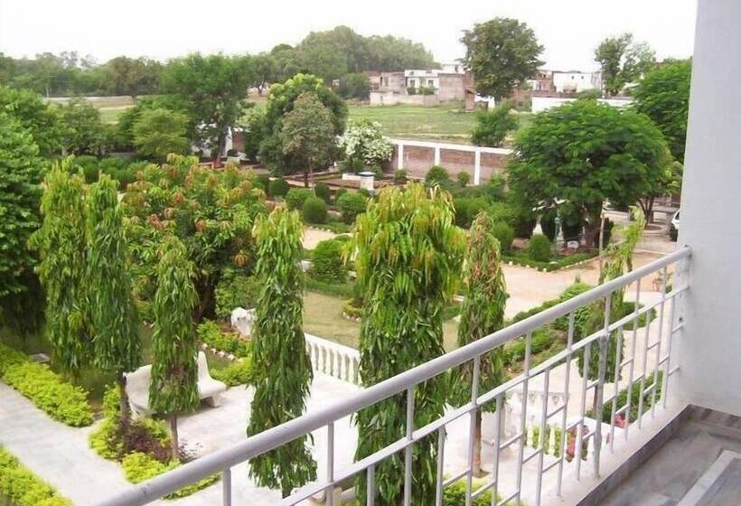 酒店 Surya Khajuraho