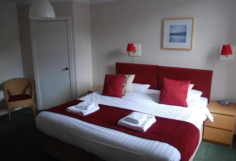 Отель The Ardyne Guest House