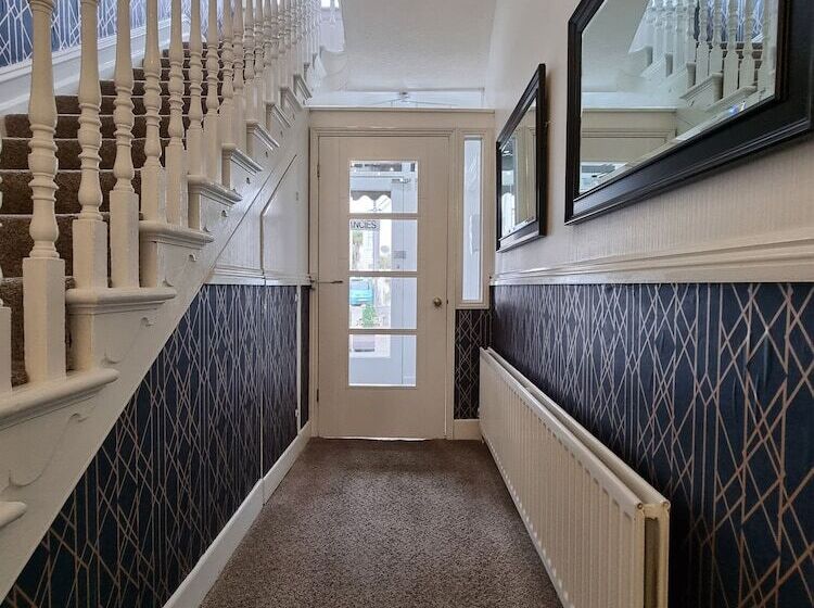 فندق The Ashleigh   Dog Friendly