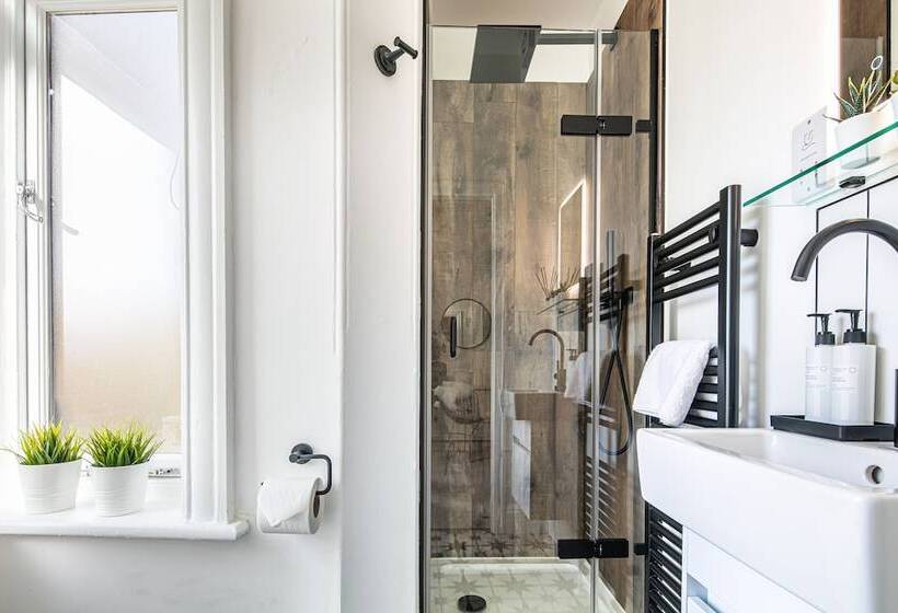 호텔 The Belmont Harrogate Stays