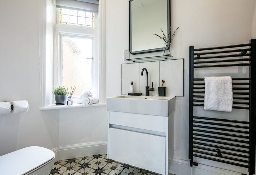 호텔 The Belmont Harrogate Stays