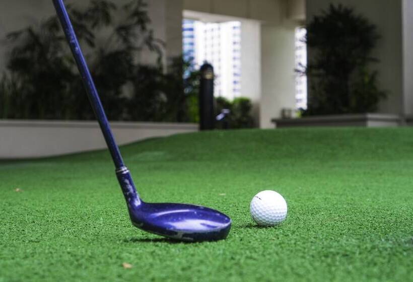 هتل The Exchange Regency Residence