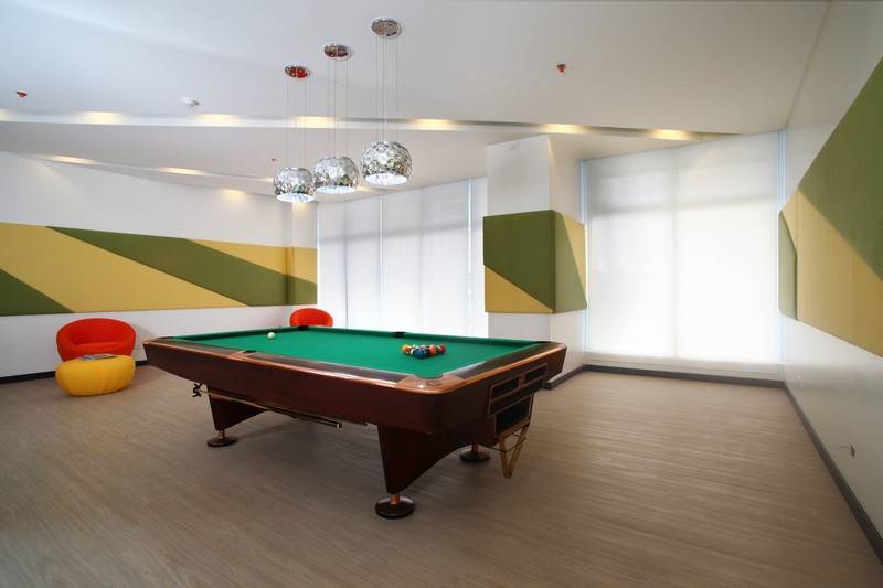 هتل The Exchange Regency Residence