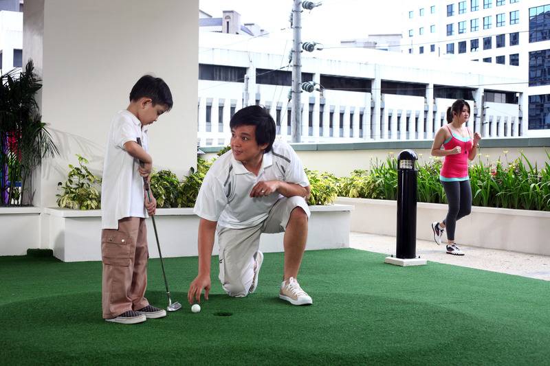 هتل The Exchange Regency Residence