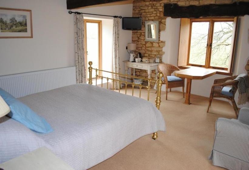 ホテル The Fox At Barrington