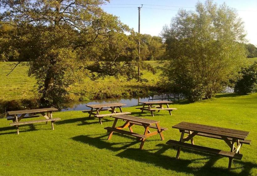 فندق The Fox At Barrington