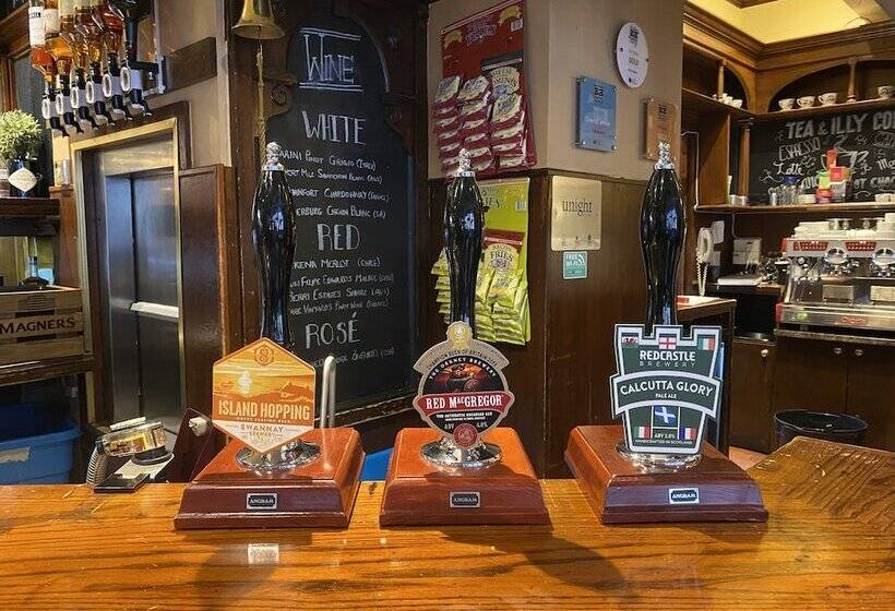 호텔 The Globe Inn