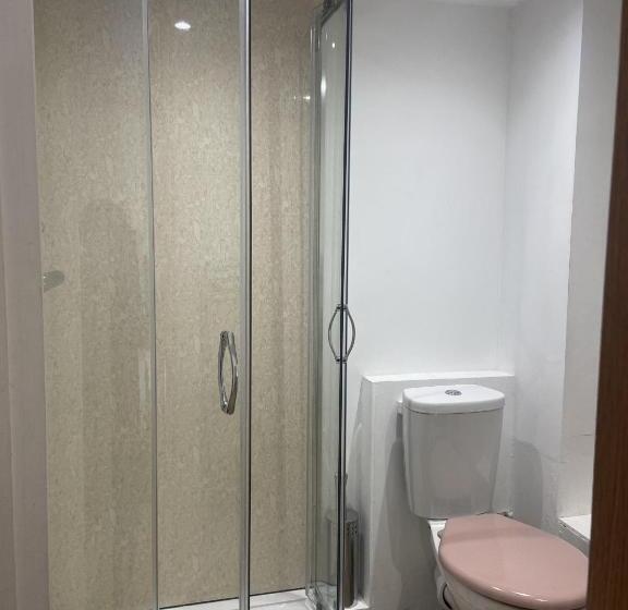 בית מלון כפרי The Greyhound