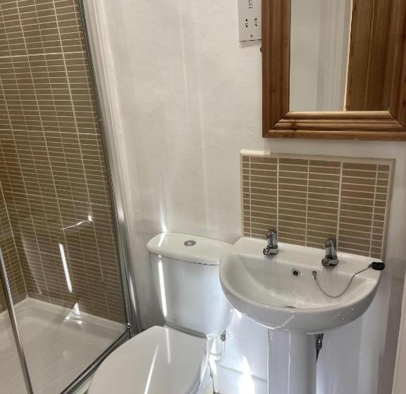 בית מלון כפרי The Greyhound