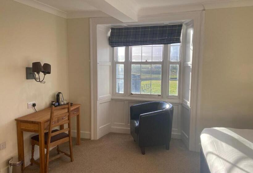 בית מלון כפרי The Greyhound