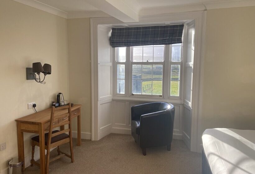 בית מלון כפרי The Greyhound