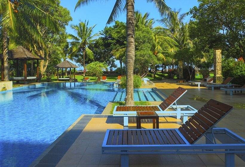 Отель The Jayakarta Suites Komodo Flores