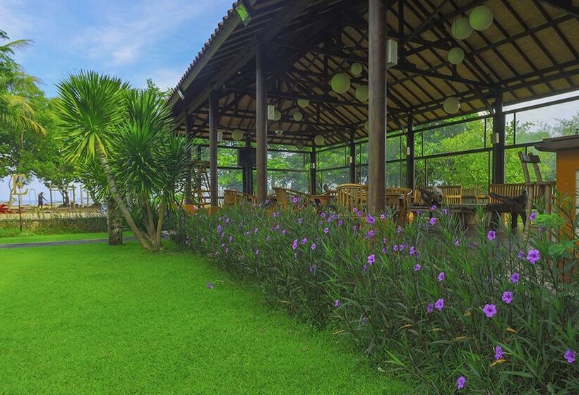 هتل The Jayakarta Suites Komodo Flores