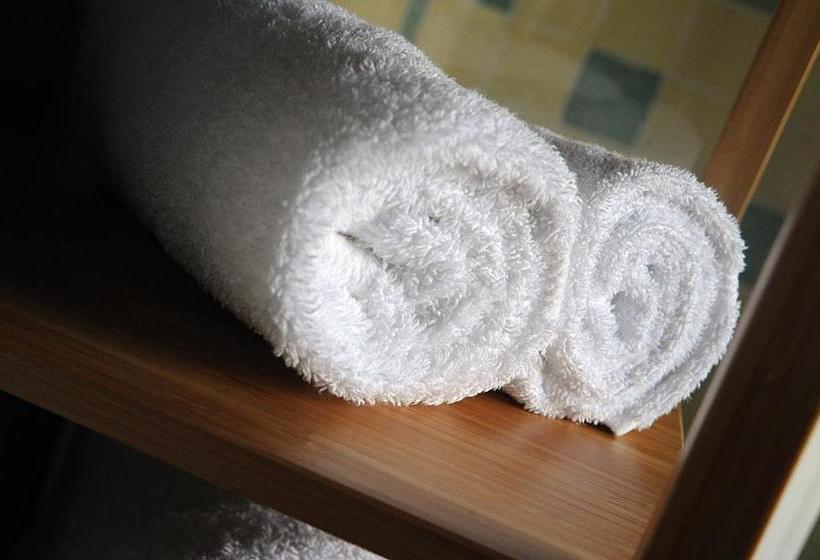 ホテル The Lamb Inn