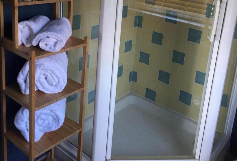 ホテル The Lamb Inn