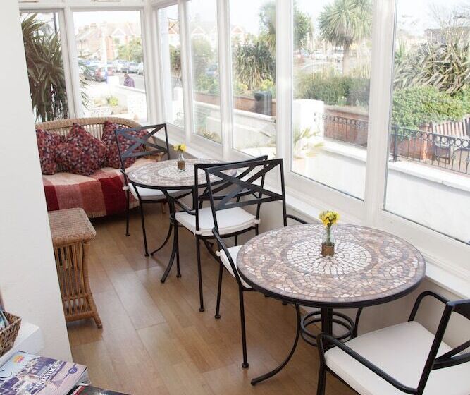 Hotel The Langtons Bed & Breakfast