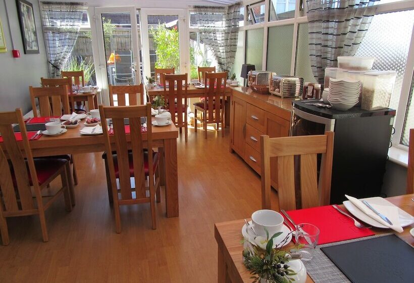 Hotel The Langtons Bed & Breakfast