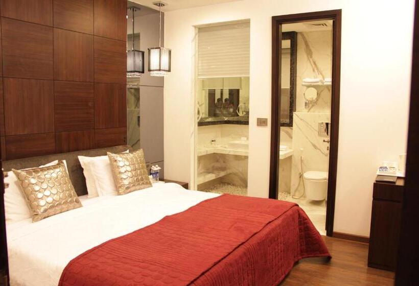 Отель The Nanee Suites