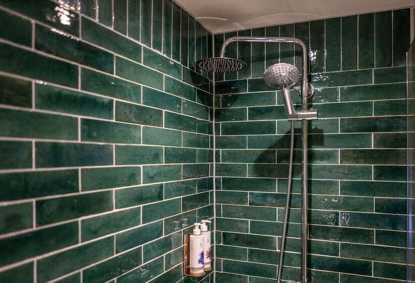 호텔 The Pavilion Arms