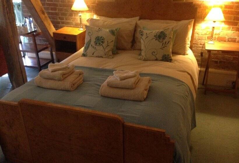 ホテル The Stables