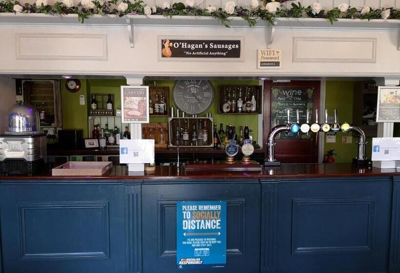 ホテル Woolpack Inn