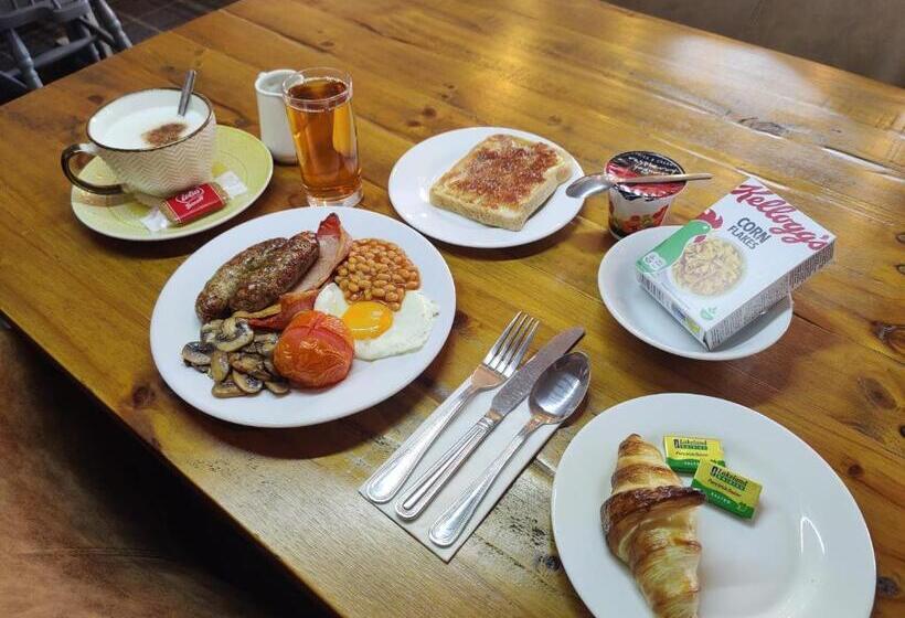 ホテル Woolpack Inn