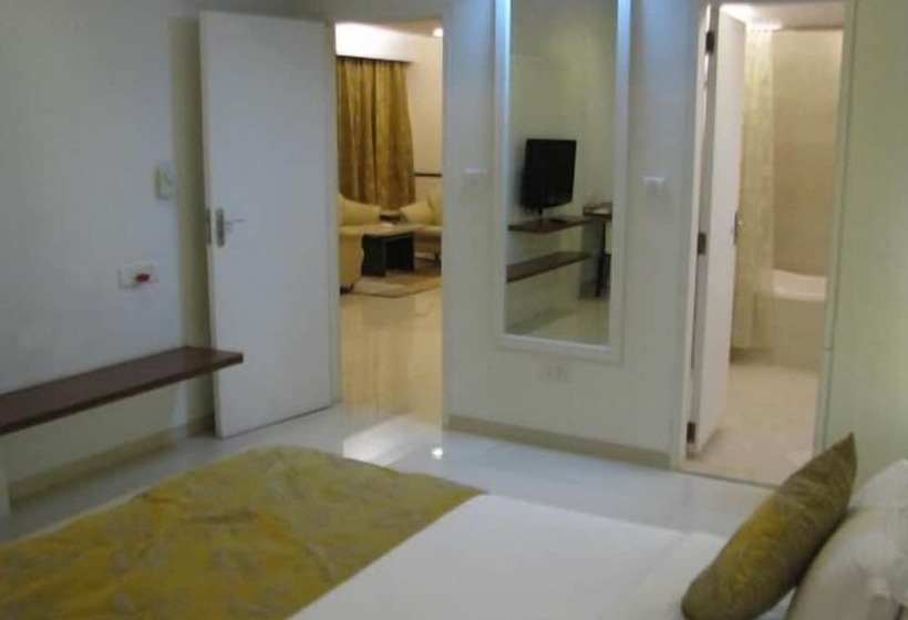 בית מלון כפרי United 21