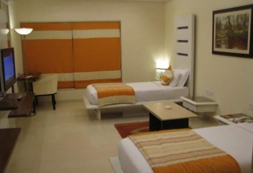 בית מלון כפרי United 21