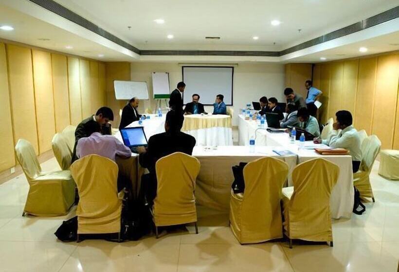 בית מלון כפרי United 21