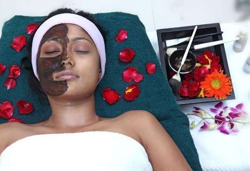 בית מלון כפרי United 21