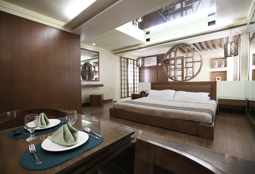 هتل Victoria Court Suites   Pasig