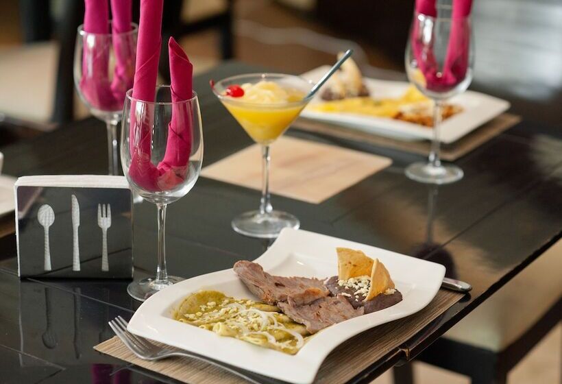 בית מלון כפרי Victoria Poza Rica By Brahma