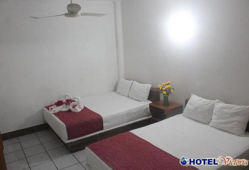 ホテル Victoria Zihuatanejo