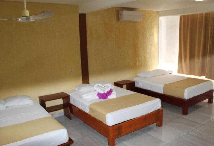 ホテル Victoria Zihuatanejo