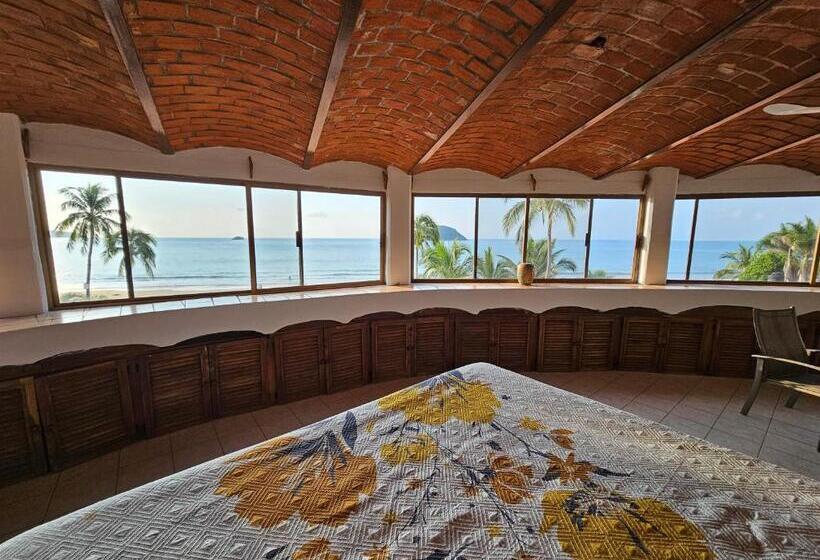 هتل Villa Corona Del Mar