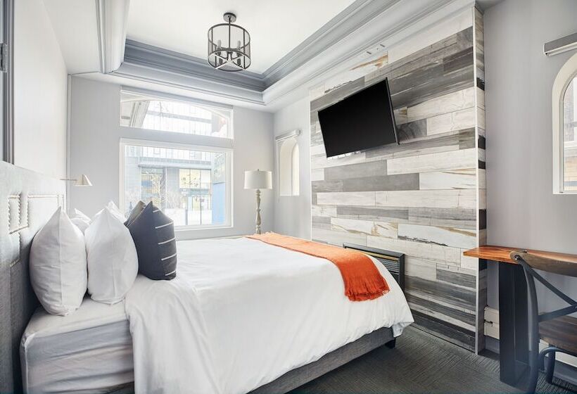 Отель Sonder The Wellesley