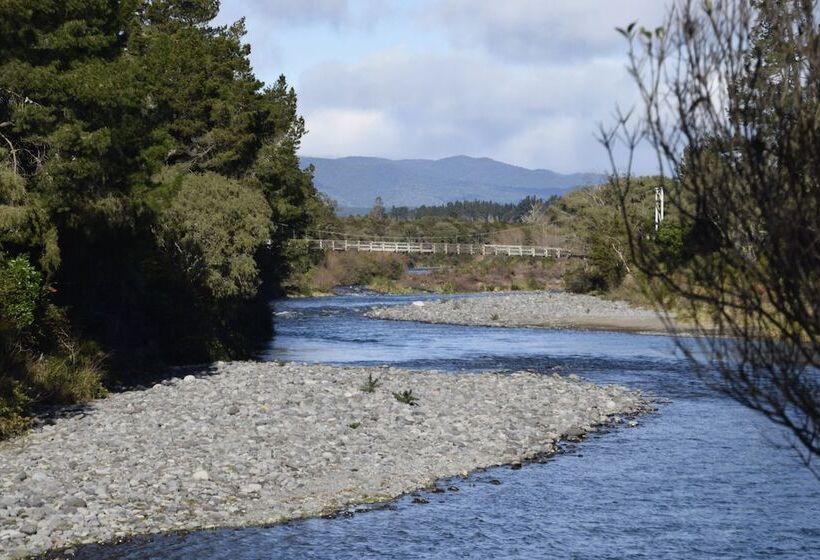 Judges Pool Motel Turangi