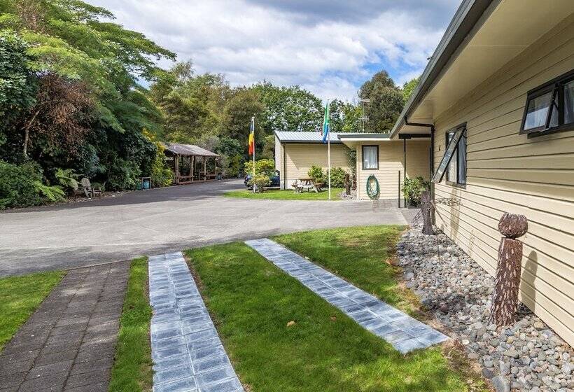 Judges Pool Motel Turangi