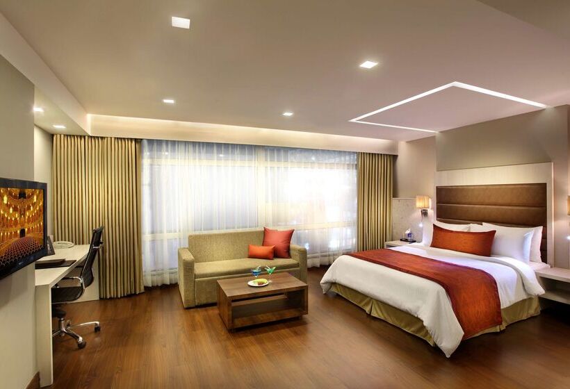 Mahagun Sarovar Portico Suites Ghaziabad