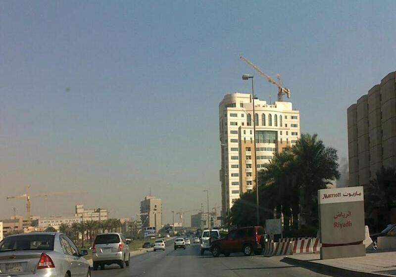 Marriott Executive Apartments Riyadh, Convention Center