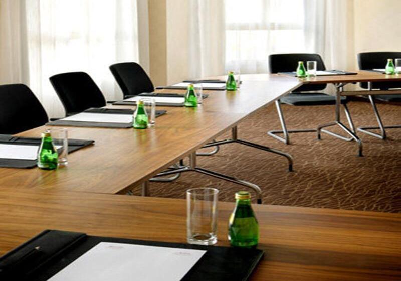 Marriott Executive Apartments Riyadh, Convention Center