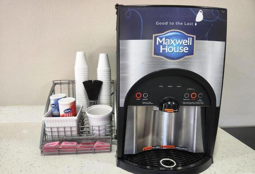 汽车旅馆  Scottish Inn & Suites