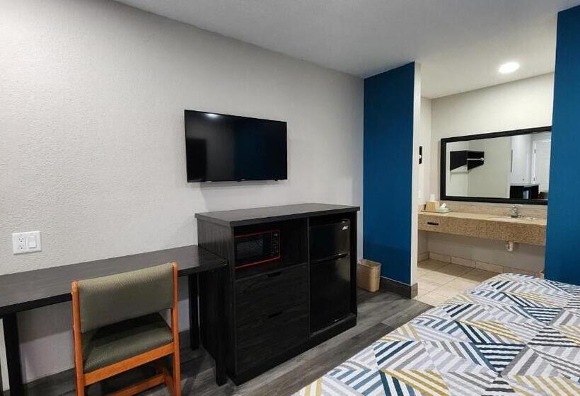 Мотель Scottish Inn & Suites