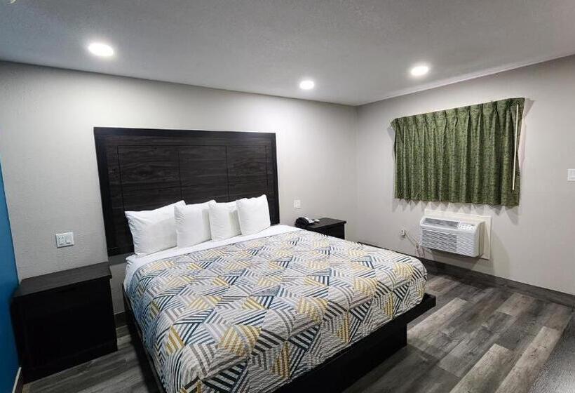 Мотель Scottish Inn & Suites