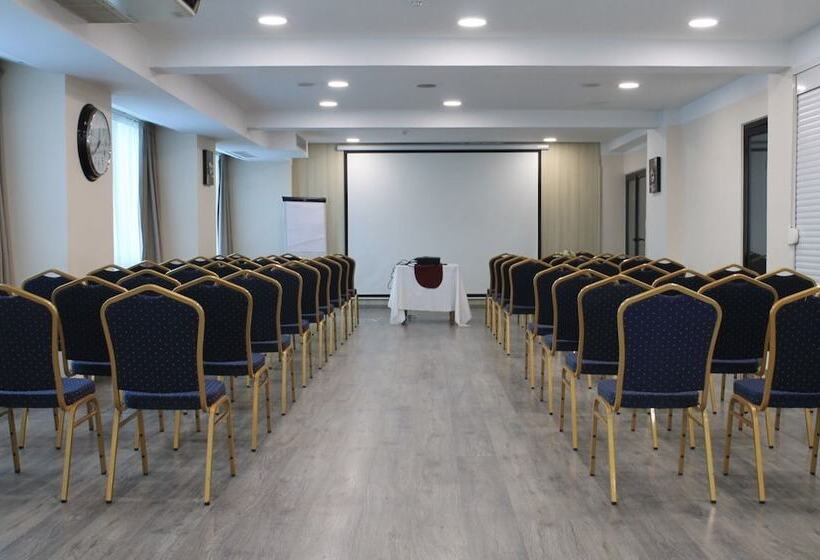 Palace Appart Hôtel