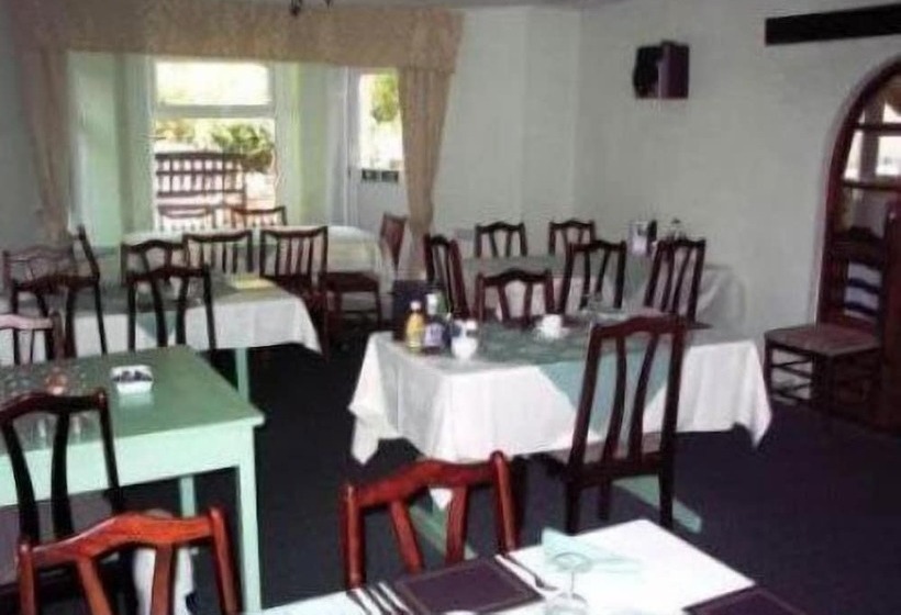 פנסיון The Sherborne Lodge