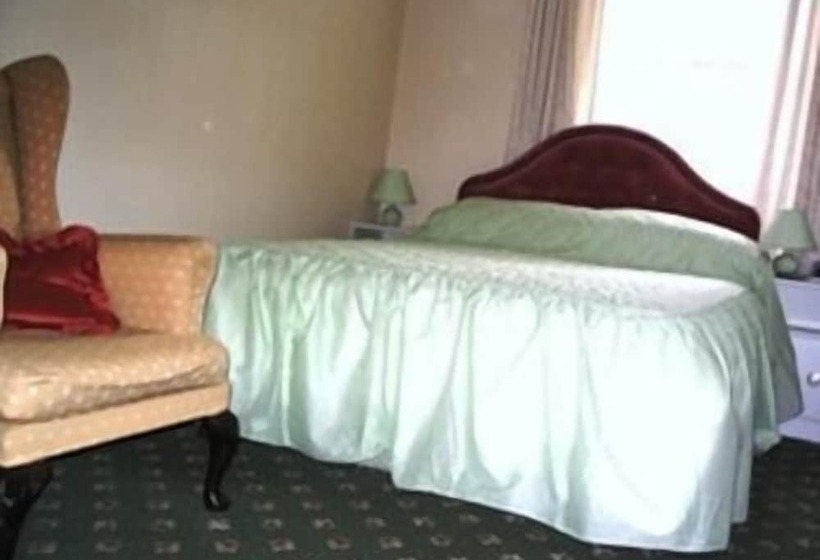 פנסיון The Sherborne Lodge