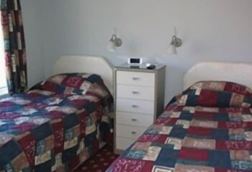 פנסיון The Sherborne Lodge