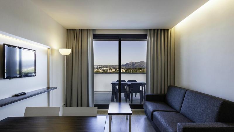 Aparthotel Playa Oliva